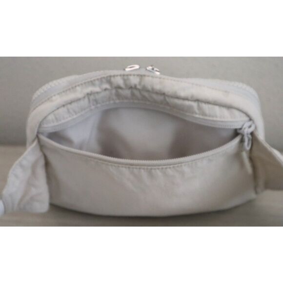 Lululemon LU9BG8S Women's One Size Beige Everywhere Belt Bag (92) - Picture 4 of 6
